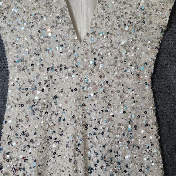 Retrofête Sequin Plunge Neckline Jumpsuit Size S - Picture 6 of 16